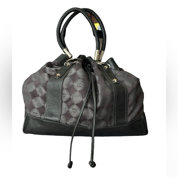 05AW PRADA leather boston bag archive
